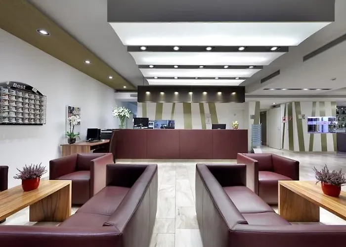 Hotel Eurostars Embassy 4*