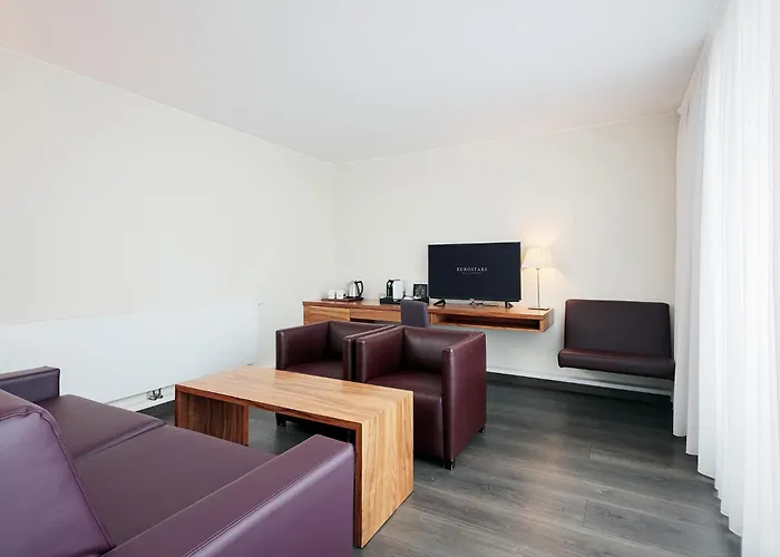 Hotel Eurostars Embassy 4*