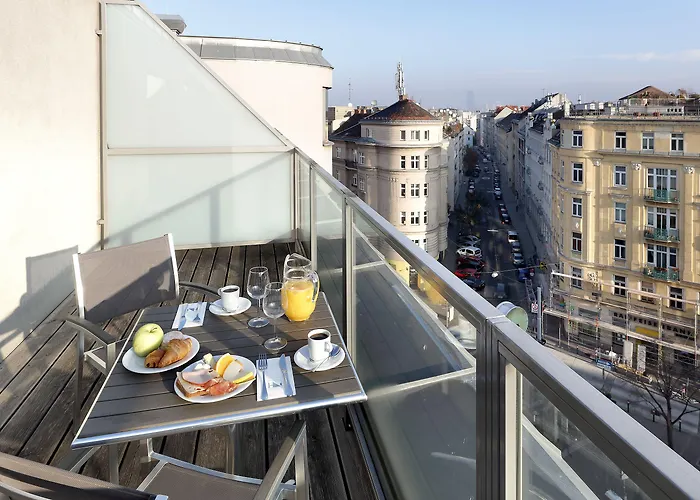 Eurostars Embassy Hotel 4*